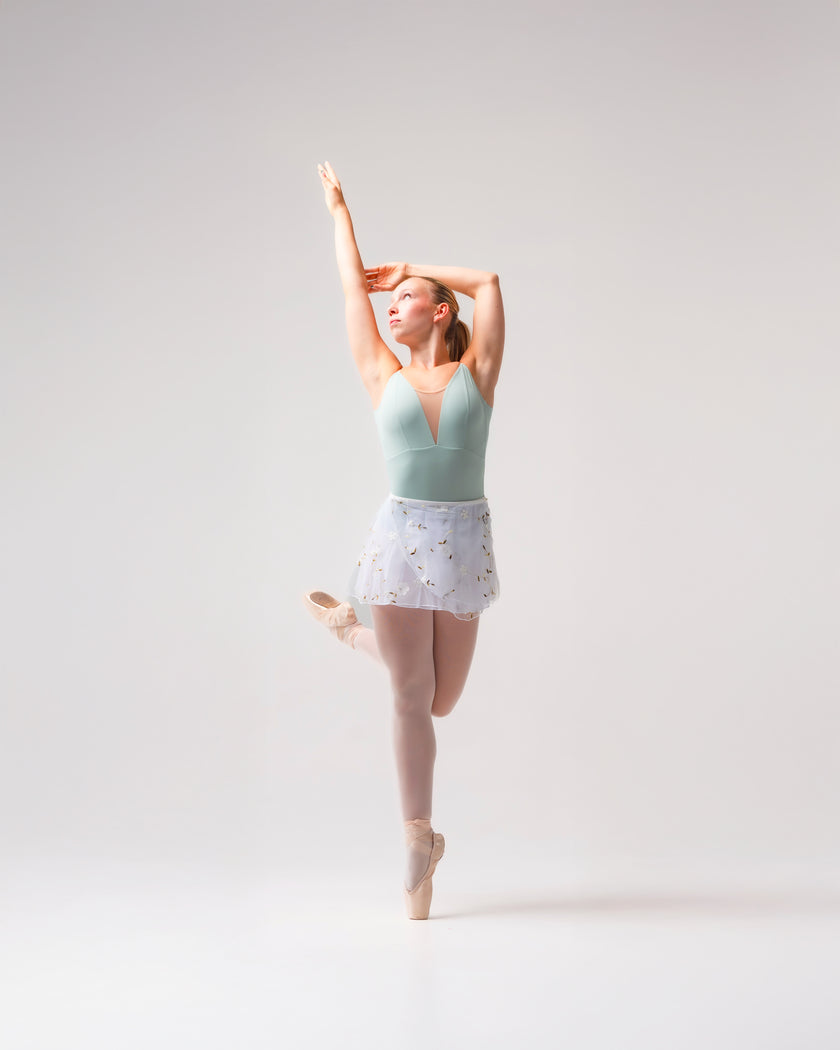 Kinetic Embroidery Lace Up Wrap Skirt - White Flower